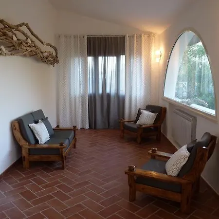 Casa *
